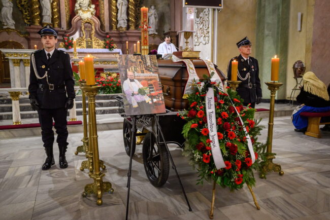 Pogrzeb ks. Reszelewskiego w Krobi