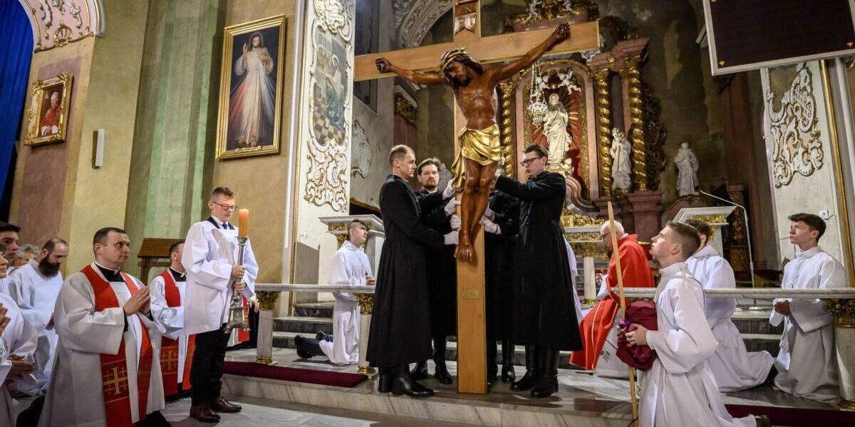 Parafia Krobia Wielki Tydzień 2022