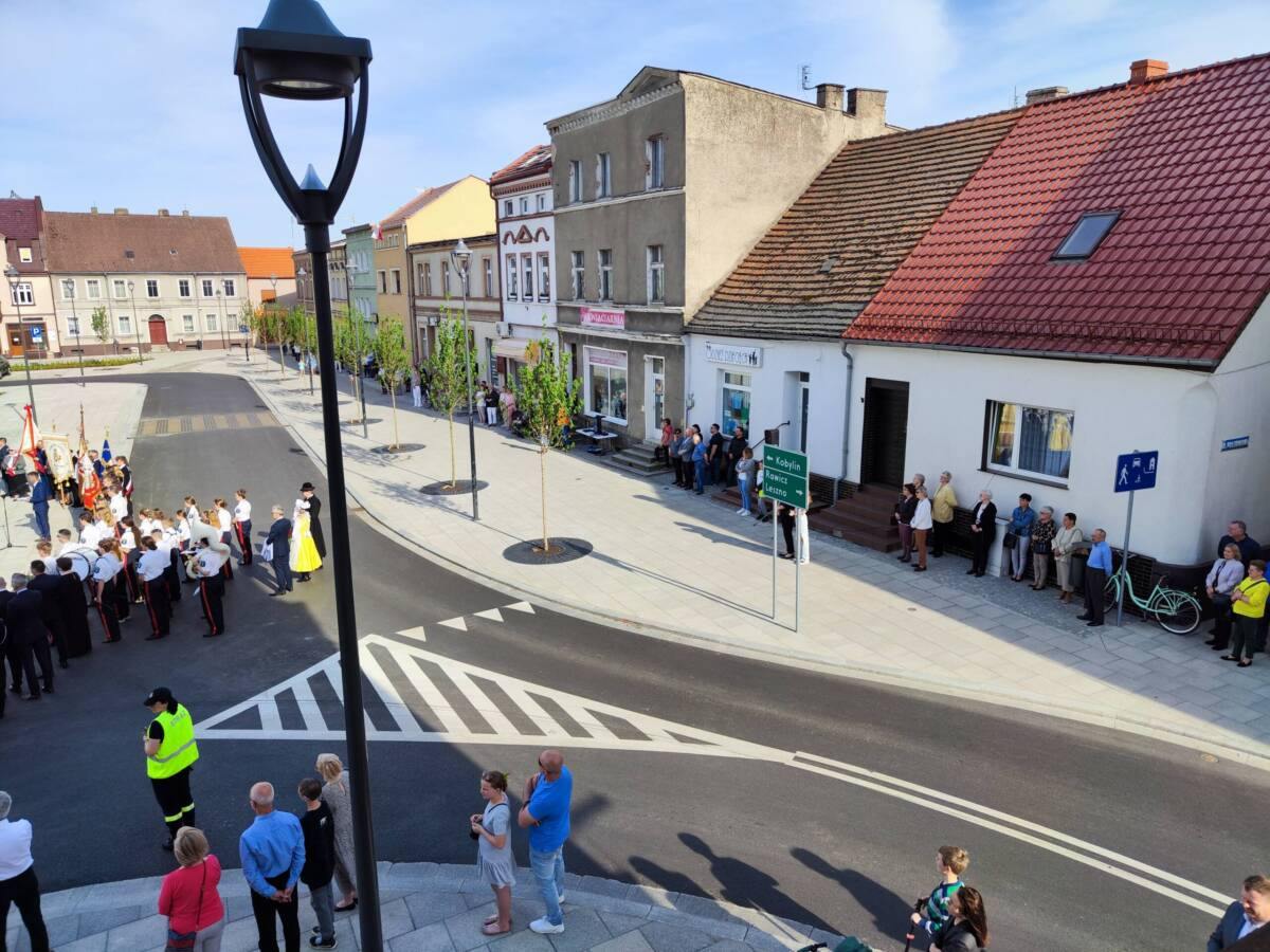 Poświęcenie pomnika św. Jana Nepomucena w Krobi