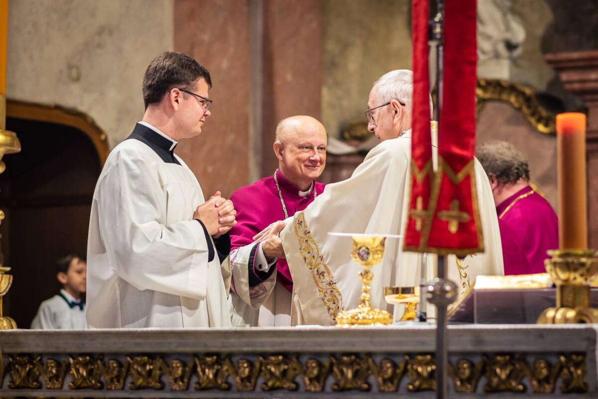 Poświęcenie pomnika św. Jana Nepomucena w Krobi