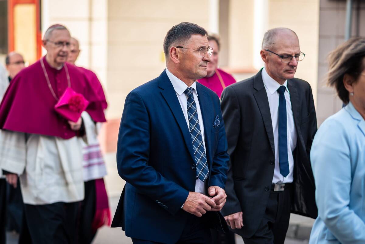 Poświęcenie pomnika św. Jana Nepomucena w Krobi