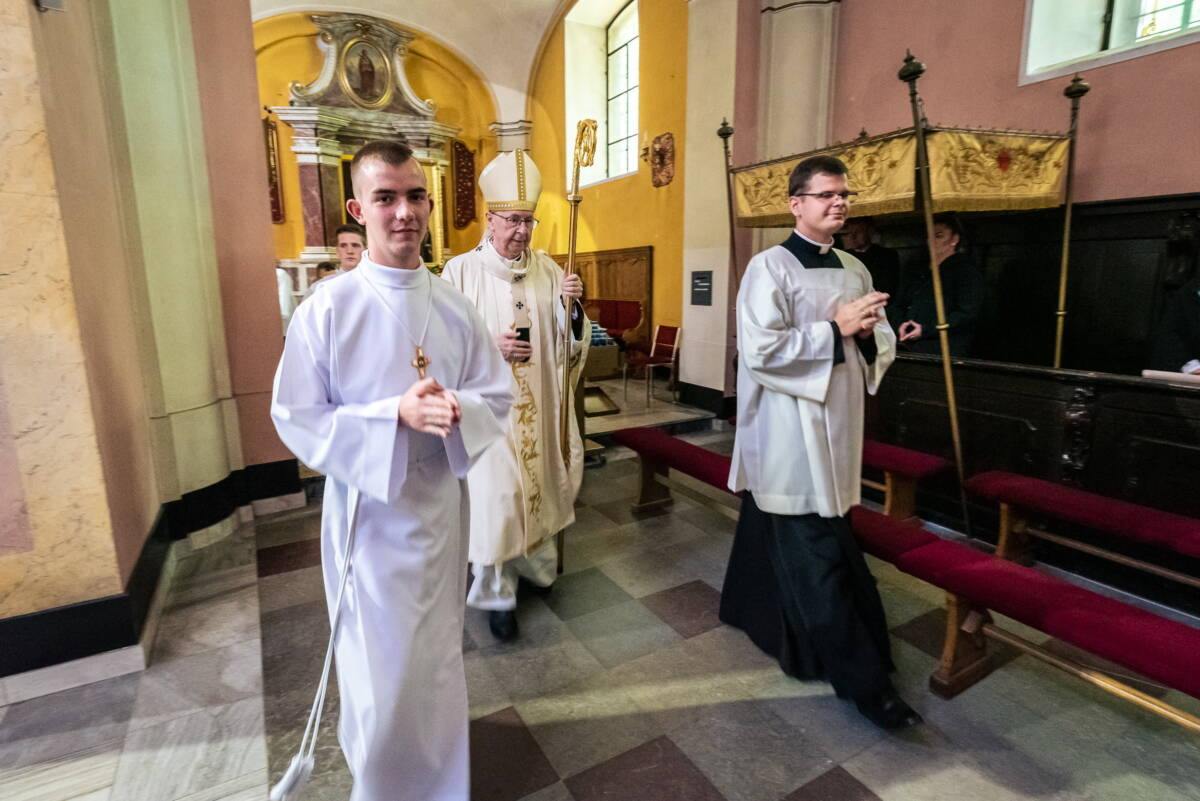 Poświęcenie pomnika św. Jana Nepomucena w Krobi