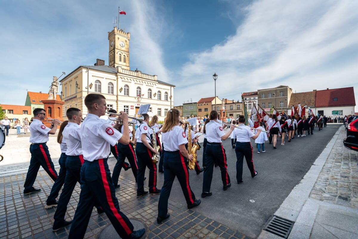 Poświęcenie pomnika św. Jana Nepomucena w Krobi