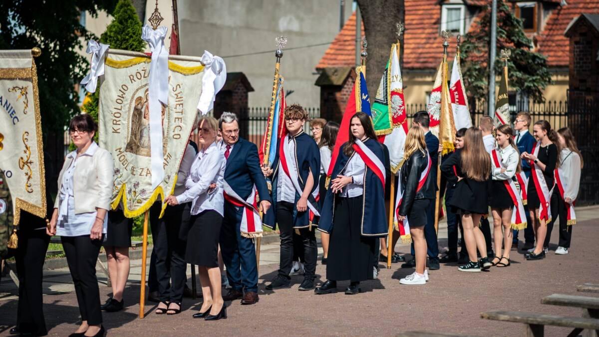 Poświęcenie pomnika św. Jana Nepomucena w Krobi